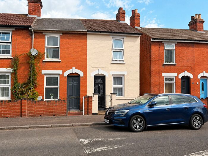 2 Bedroom End Of Terrace House For Sale In Kendall Road, Colchester, CO1
