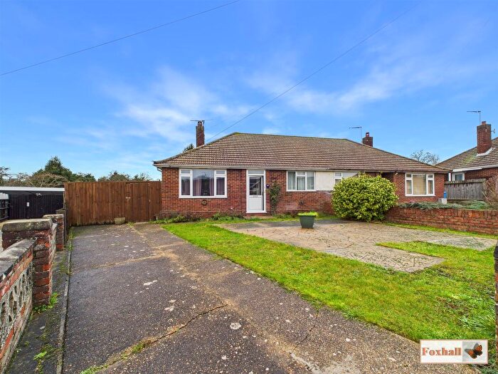 2 Bedroom Semi Detached Bungalow For Sale In Knightsdale Road, Ipswich, IP1