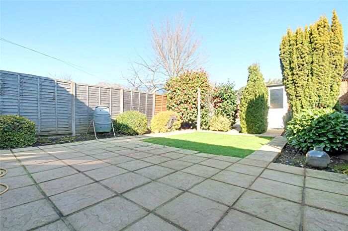 3 Bedroom House To Rent In Ambleside Crescent, Enfield, EN3