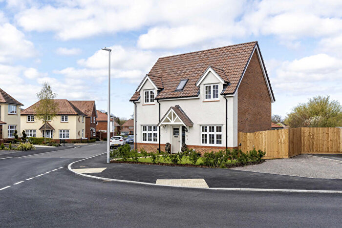 3 Bedroom Detached House For Sale In Holstein Avenue, Winscombe, BS25