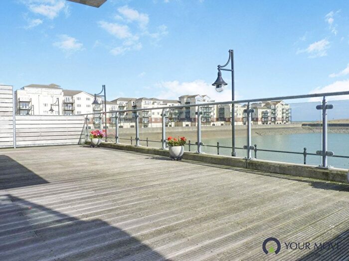 2 Bedroom Flat To Rent In Midway Quay, Eastbourne, East Sussex, BN23