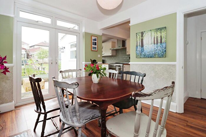 3 Bedroom End Of Terrace House For Sale In Mackie Road, Filton, Bristol, Gloucestershire, BS34