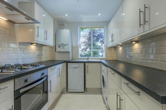 1 Bedroom Flat To Rent In Highbury New Park, Highbury, N5