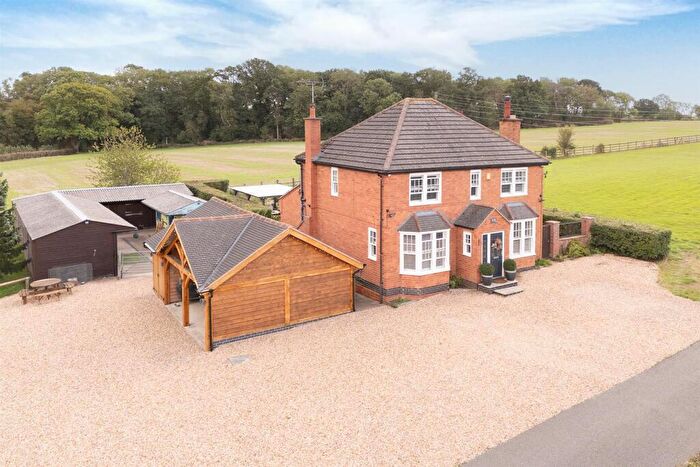 3 Bedroom Detached House For Sale In Port Mill Cottage, Mill Lane, Blaby, LE8