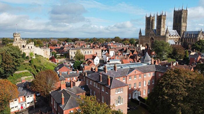 3 Bedroom Flat For Sale In Wordsworth Street, Uphill Lincoln, Lincoln, LN1