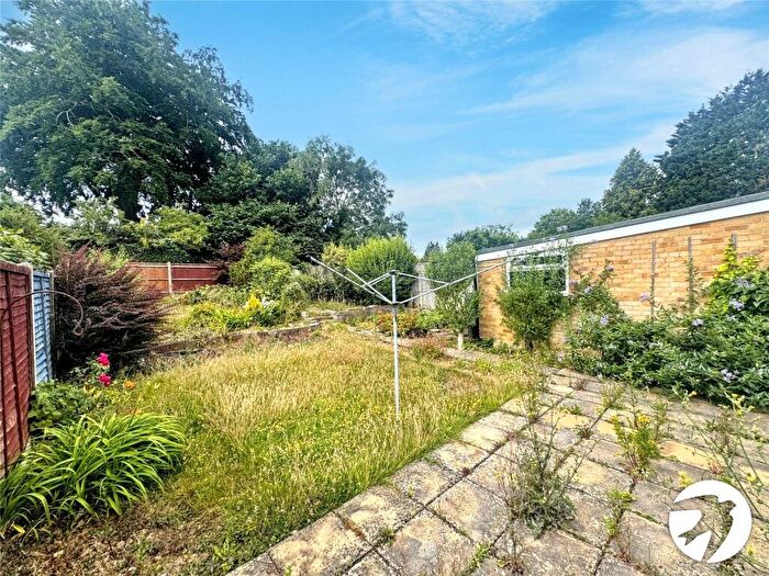 2 Bedroom Bungalow For Sale In Linton Gore, Coxheath, Maidstone, Kent, ME17