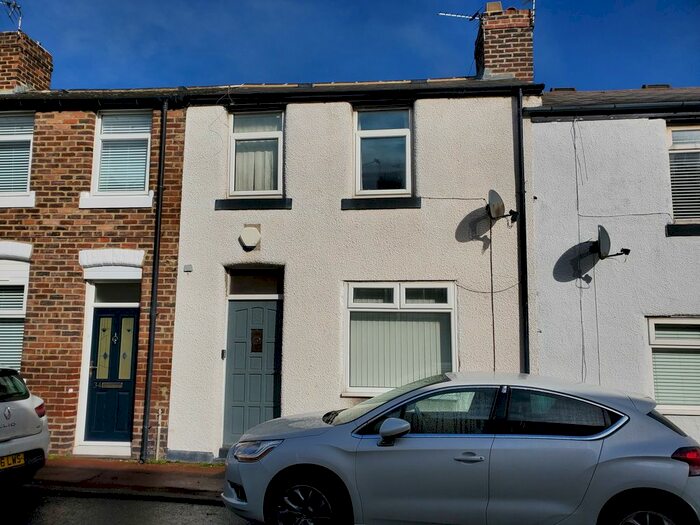 2 Bedroom Cottage To Rent In Finsbury Street, Sunderland, SR5