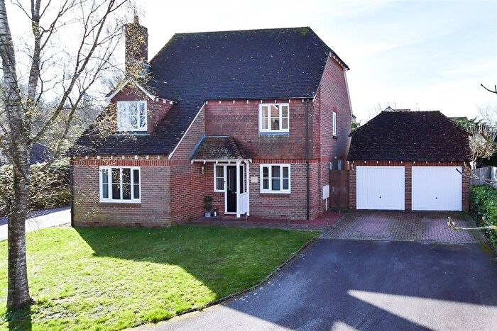 4 Bedroom Detached House For Sale In Carmans Close, Loose, Maidstone, Kent, ME15