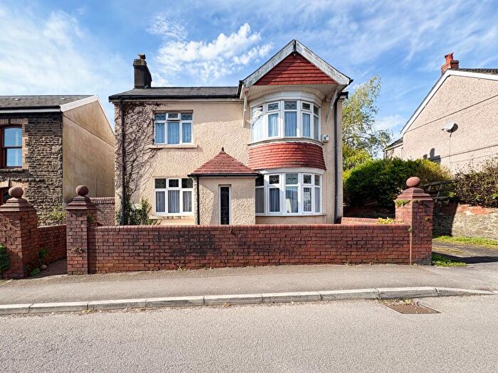 3 Bedroom Detached House For Sale In Bosworth Road, Neath, SA10