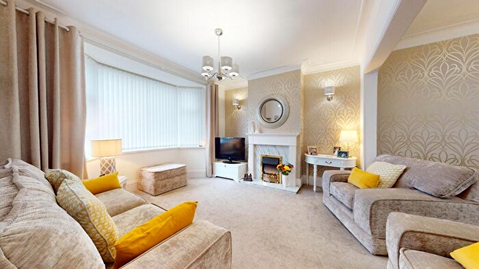 3 Bedroom Semi Detached House For Sale In Sunderland Road, South Shields, NE34