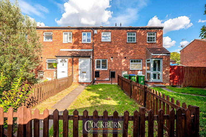2 Bedroom Terraced House For Sale In Kingfisher Close, Thamesmead, SE28