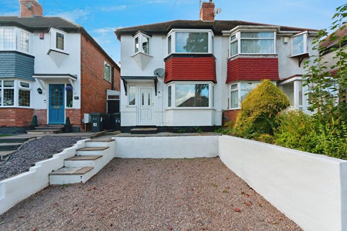 3 Bedroom Property For Sale In Charlbury Crescent, Birmingham, B26