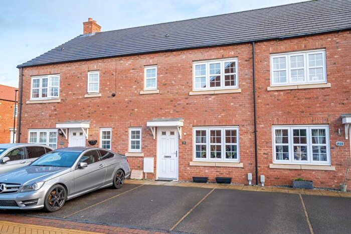 3 Bedroom Town House For Sale In Bishopdale Way, Fulford, York, YO19