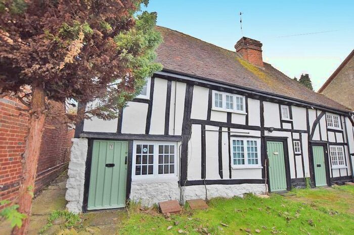 1 Bedroom End Of Terrace House To Rent In Upper Street, Leeds, Maidstone, ME17