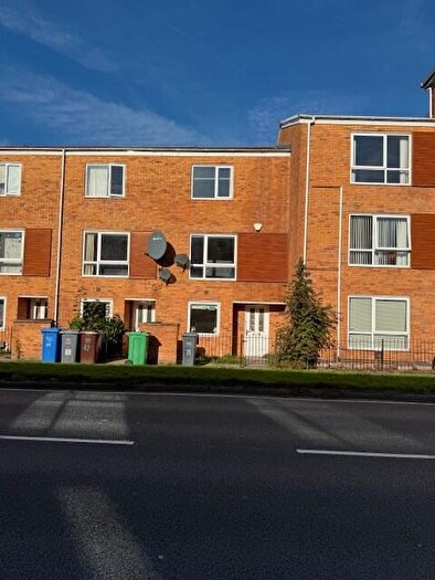 4 Bedroom Terraced House To Rent In Devonshire Street South, Manchester, Greater Manchester, M13