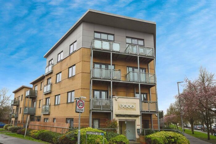 2 Bedroom Apartment To Rent In Rollason Way, Brentwood, CM14