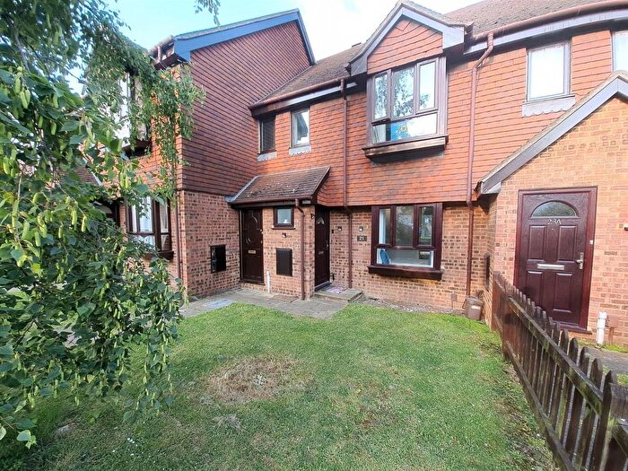 1 Bedroom Maisonette To Rent In Woodstock Road, Rochester, ME2