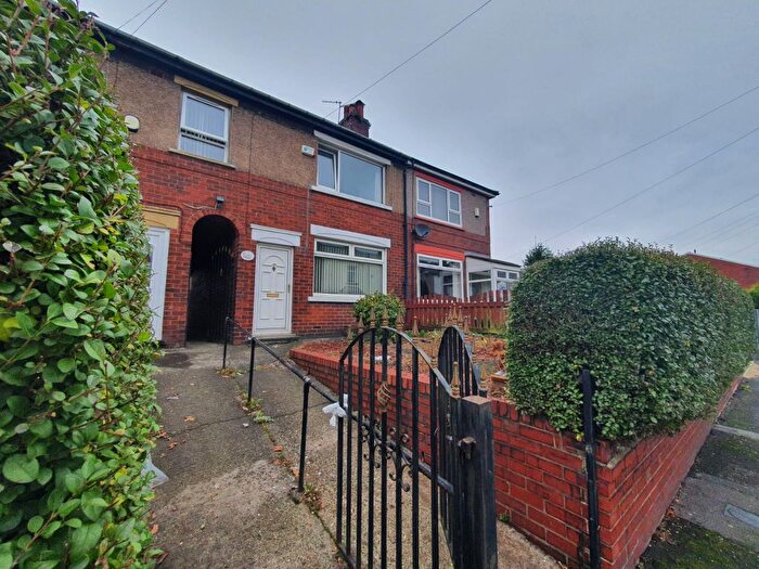 2 Bedroom Semi-Detached House To Rent In Rhodes Street, Rochdale, OL12