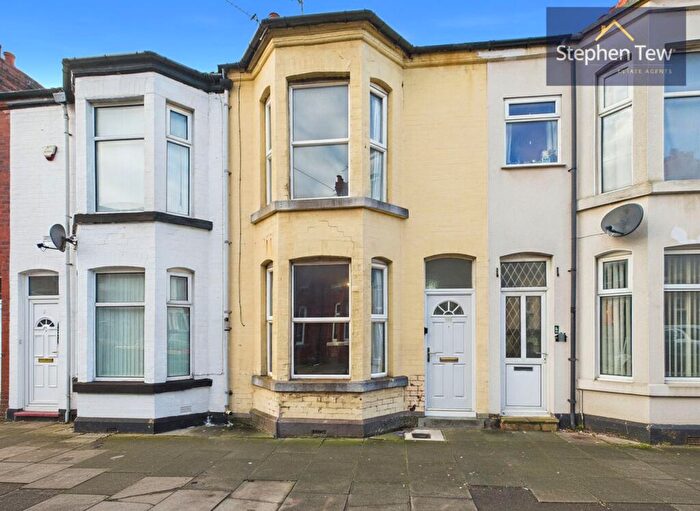 2 Bedroom Terraced House For Sale In Lodore Road, Blackpool, FY4