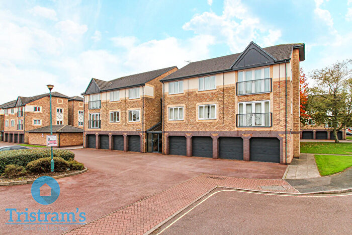 2 Bedroom Apartment To Rent In Manor Park Court, Derby, DE22