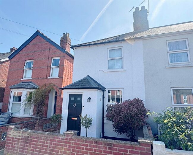 2 Bedroom End Terrace House For Sale In York Road, Newbury, RG14