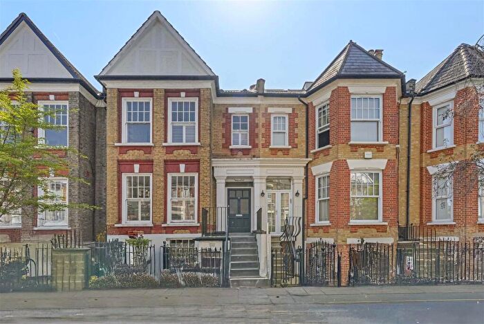 1 Bedroom Flat For Sale In Forburg Road, Stoke Newington, N16