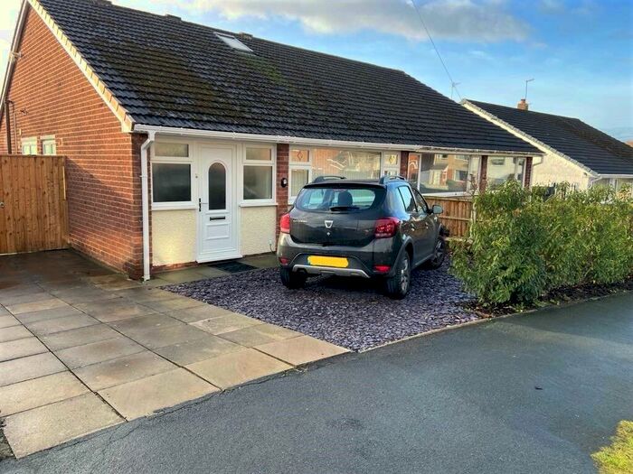 2 Bedroom Bungalow To Rent In Cloverfield Gardens, Little Sutton, Cheshire, CH66