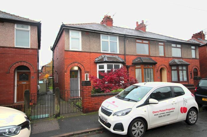 3 Bedroom End Of Terrace House To Rent In Charles Street, Warrington, Cheshire, WA3