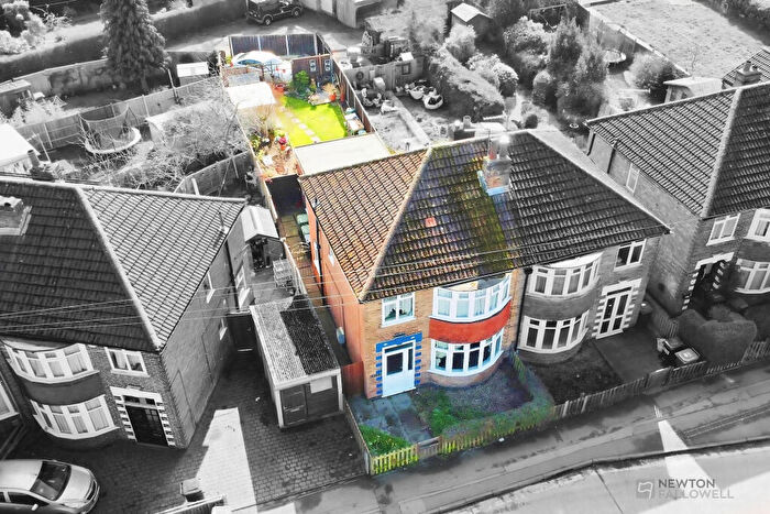 3 Bedroom Semi Detached House For Sale In Melton Road, Syston, LE7