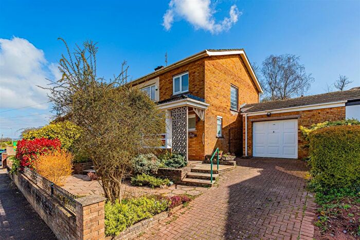 3 Bedroom Semi Detached House For Sale In Ridgeway Road, Rumney, Cardiff, CF3