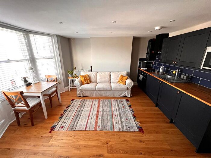 1 Bedroom Apartment To Rent In Temple Street, Brighton, BN1