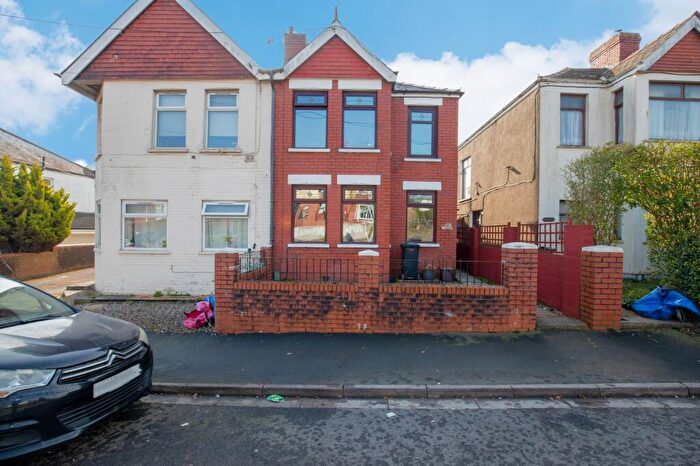 4 Bedroom Semi-Detached House For Sale In Wentloog Road, Rumney, CF3