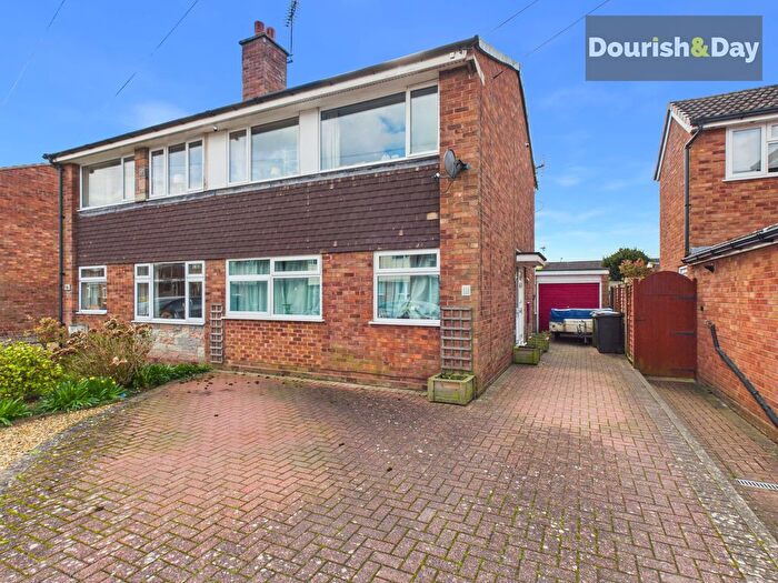 3 Bedroom Semi-detached House For Sale In Windsor Drive, Market Drayton, TF9