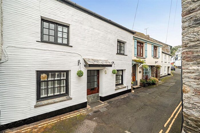 2 Bedroom Property For Sale In Church Street, West Looe, Looe, PL13