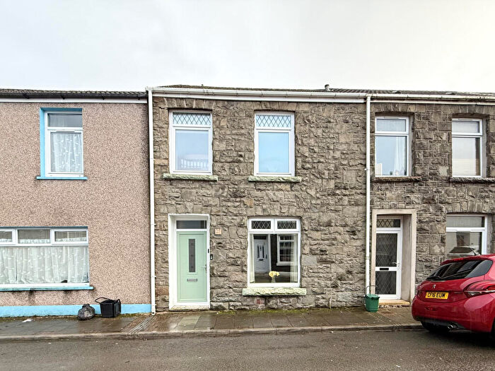 3 Bedroom Terraced House For Sale In Oxford Street, Aberdare, CF44
