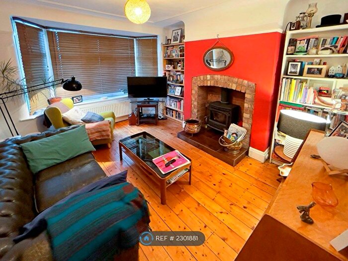 3 Bedroom Semi-Detached House To Rent In Russell Road, Manchester, M16