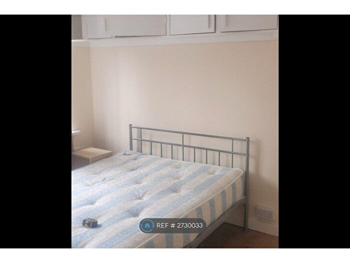 Studio To Rent In Codling Way, Wembley, HA0