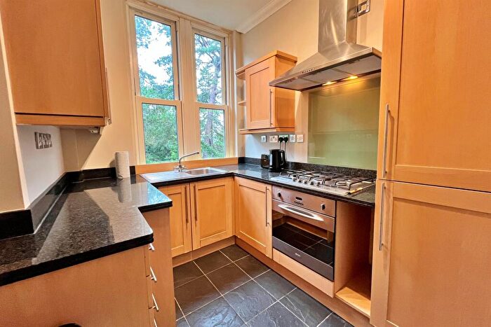 2 Bedroom Flat To Rent In Bournemouth, BH1