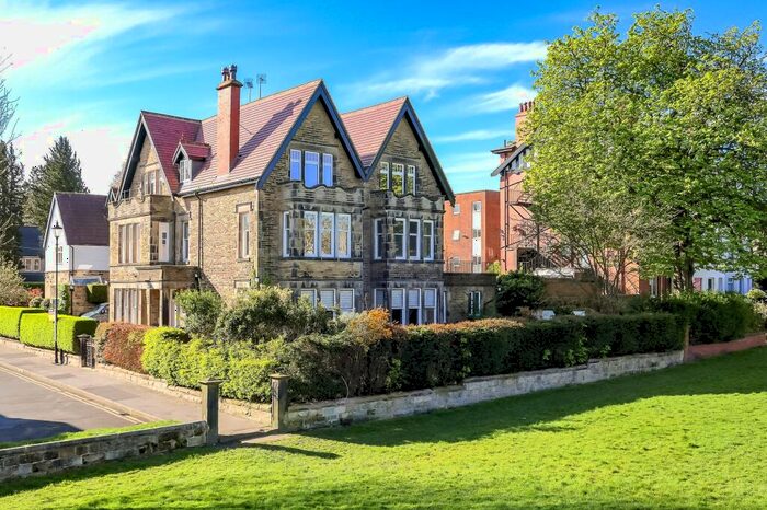 2 Bedroom Apartment To Rent In Stray Road, Elm Park, HG2