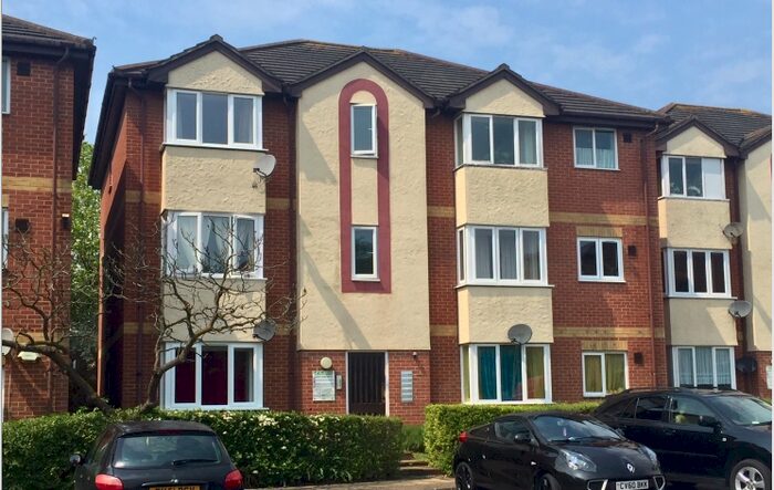 1 Bedroom Flat To Rent In Natasha Court, Harold Hill, Romford, RM3