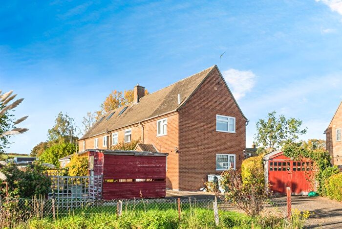 3 Bedroom Semi Detached House For Sale In St. Johns Road, Tackley, Kidlington, OX5