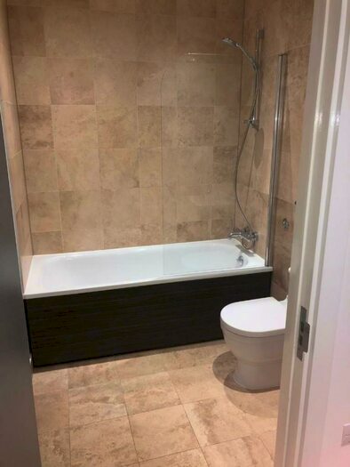 1 Bedroom Apartment For Sale In Alexandra Tower, Princes Parade, Liverpool, Merseyside, L3