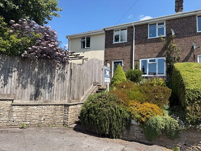 4 Bedroom End Of Terrace House For Sale In Dorchester Road, Stratton, DT2