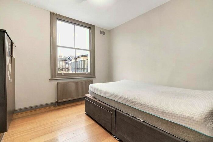 Studio To Rent In Fernhead Road, Maida Vale, London, W9