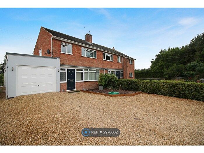 3 Bedroom Semi Detached House To Rent In Frenchlands Lane, Worcester, WR2