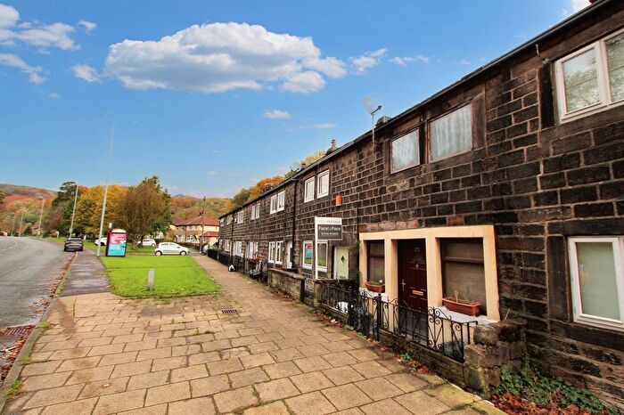 2 Bedroom Terraced House For Sale In Burnley Road, Todmorden, OL14