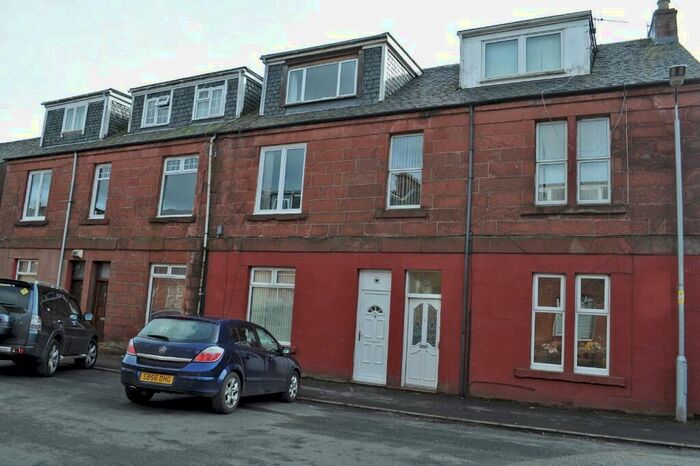 1 Bedroom Flat To Rent In King Edward Street, Alexandria, West Dunbartonshire, G83