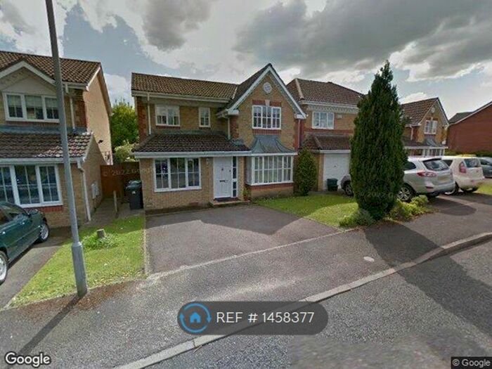 4 Bedroom Detached House To Rent In The Spinney, High Wycombe, HP11