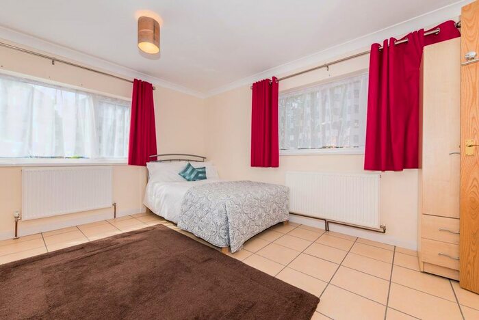 5 Bedroom Property To Rent In Old Park Avenue, Canterbury, CT1