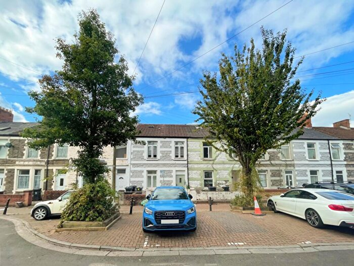 5 Bedroom Block Of Apartments For Sale In Bedford Street, Roath, CF24